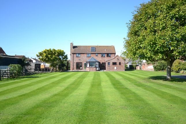 BARTON MANOR FARM, Barton Road, Berrow, Burnham-on-Sea photo 3