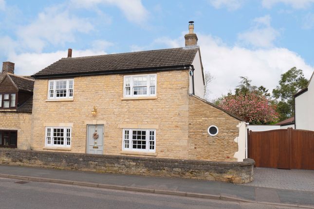 Cottage for sale in Eastgate, Deeping St. James, Peterborough