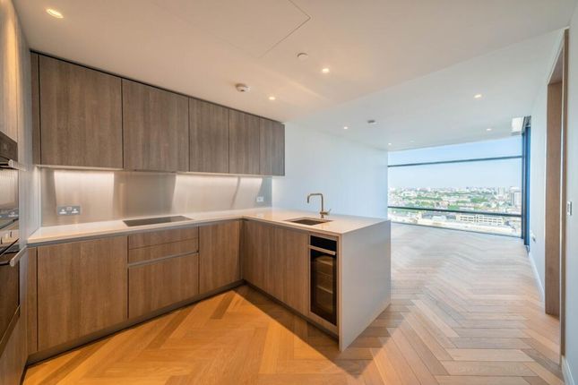1-bed flat on Principle Tower, London, £790,000