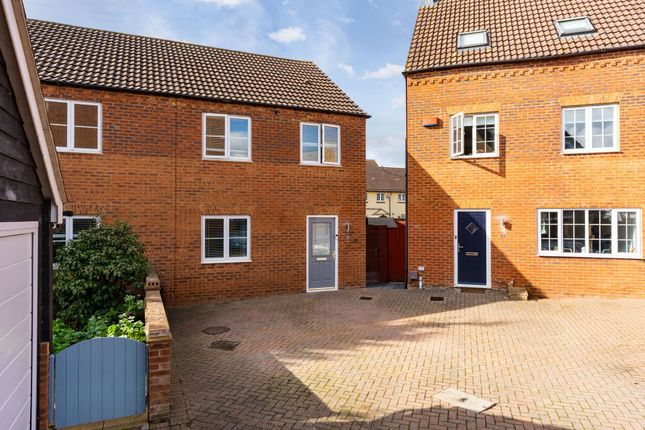 26 Brookfield Way, Cambridge photo 2