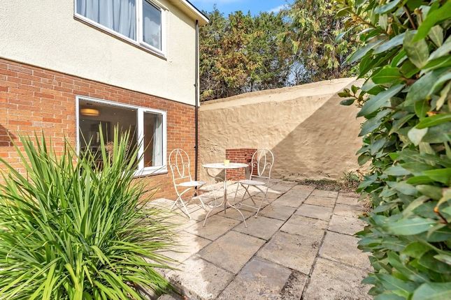 26, Eastfield, Bristol photo 2