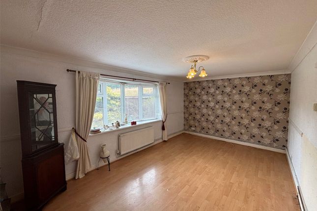 67, Deercote, Telford photo 4