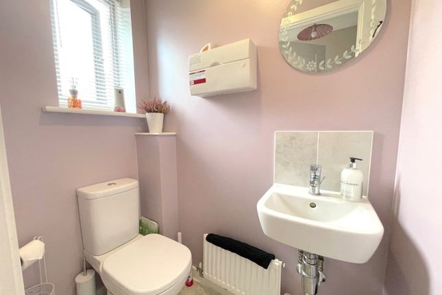 13, Faraday Drive, Sheerness photo 3