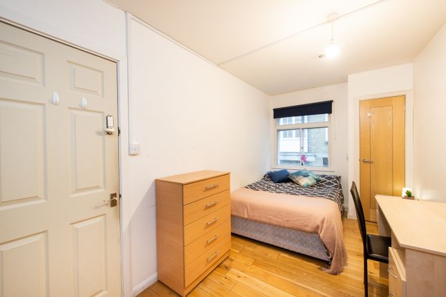 ROOM C, MAGDALEN STREET, FLAT 17A, London photo 4
