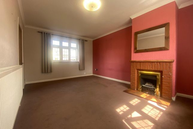 4, Princes Park, Rainham photo 2