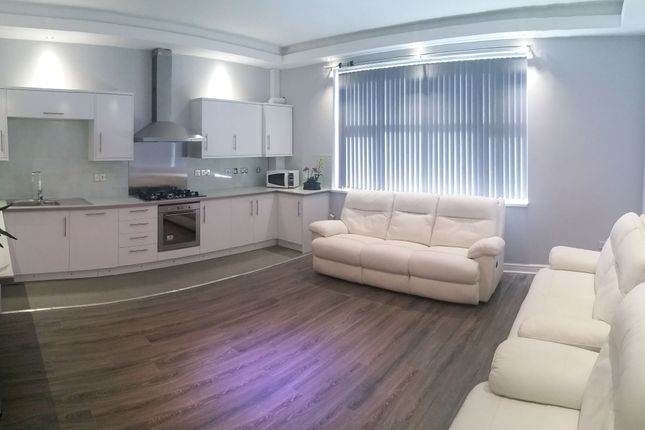 3a Ladybarn Lane, Manchester photo 2