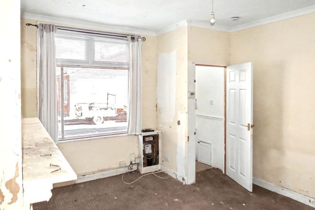 55, Bashall Street, Bolton photo 2