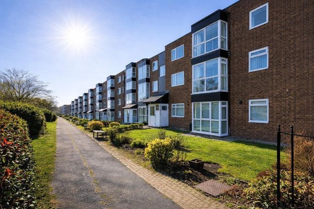 1-bed flat on 137, Daisyfield Court, Bury, £82,000