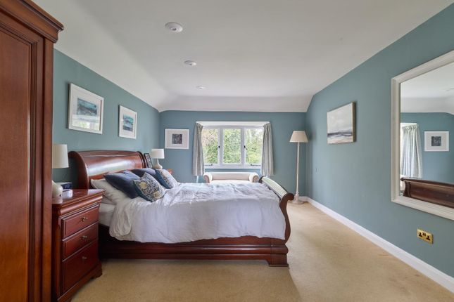 24 Queen Edith's Way 0408250040.Jpg