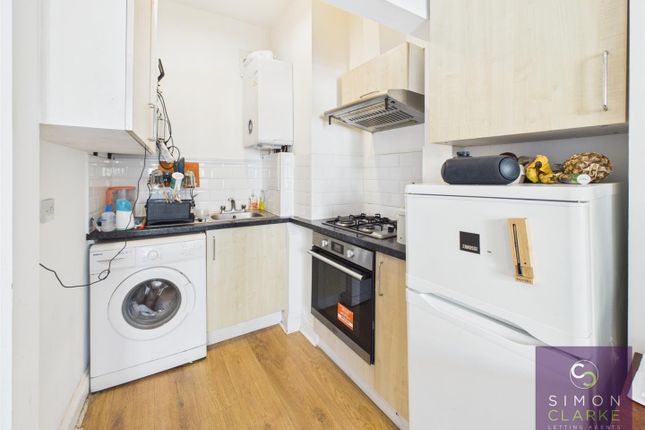 282A, Cambridge Heath Road, London photo 4