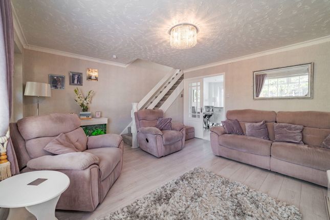 24, Dorchester Grove, Heywood photo 4
