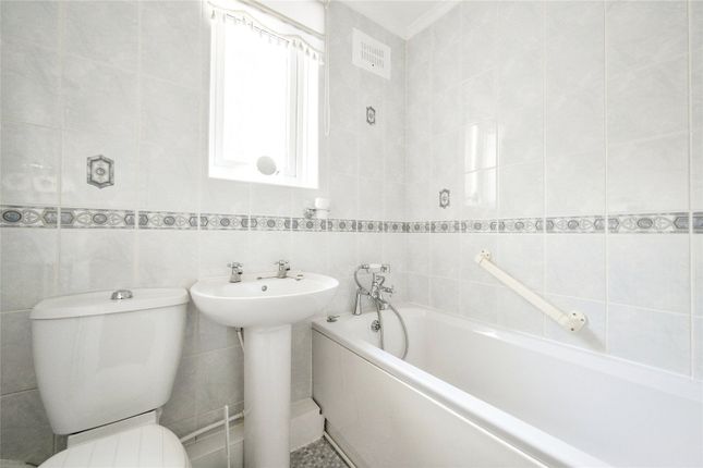 Flat for sale in Cromwell Drive, Sprotbrough, Doncaster, South Yorkshire
