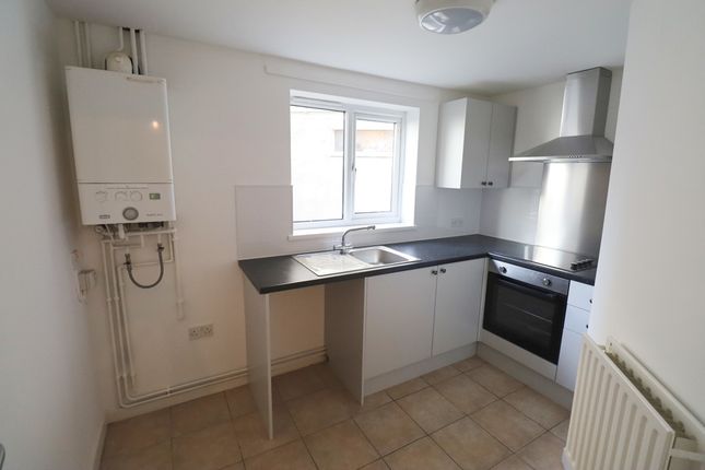 Henry James Court, Hinckley photo 2