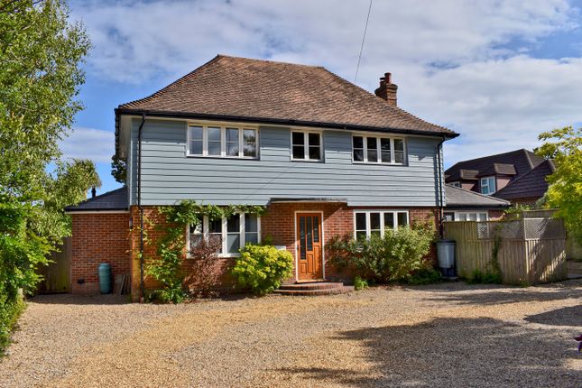 Milford Road, Lymington SO41, 4 Bedroom Detached House For Sale ...