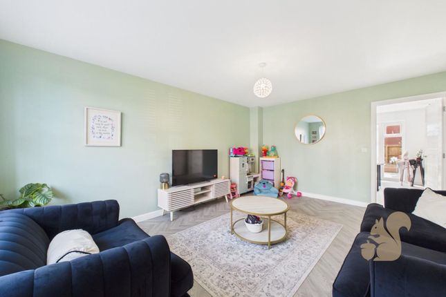 49, Steggall Road, Stowmarket photo 4