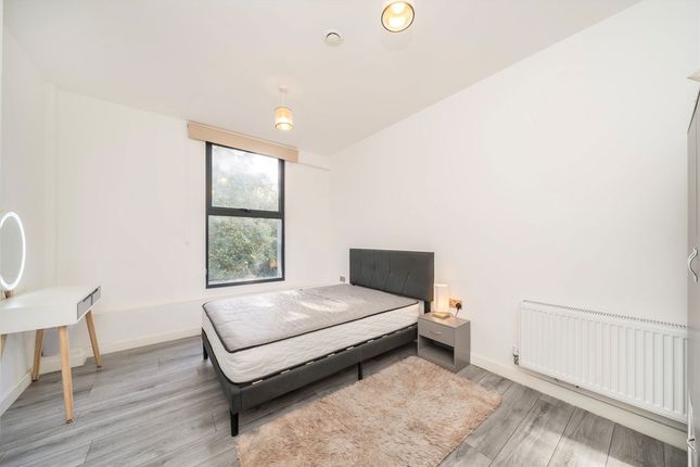 Flat 403 Joynes House, 700, Woolwich Road, Greenwich photo 4