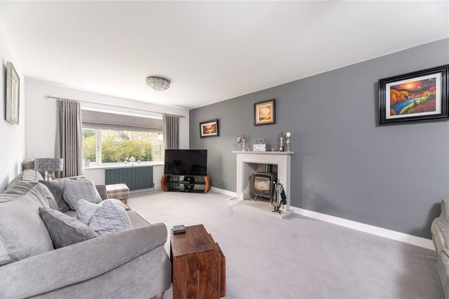317, Soothill Lane, Batley photo 4