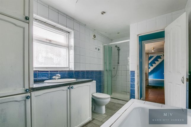 End terrace house for sale in Doyle Road, London