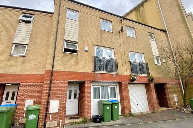 Thumbnail Terraced house to rent in White Star Place, Southampton