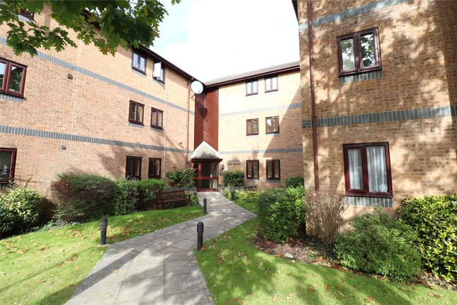 Flat for sale in The Albany, Daventry, Northamptonshire