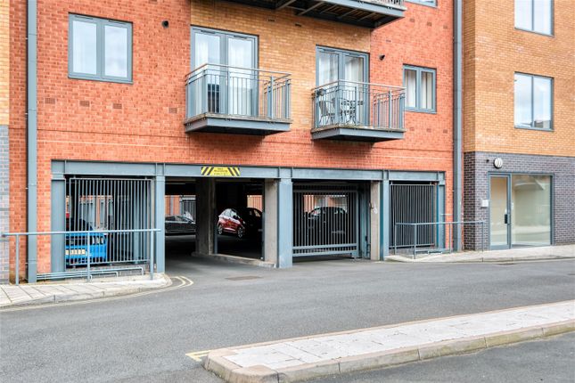 Flat for sale in Bridgeview House, Woodhouse Close, Worcester
