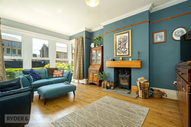 3, Lewisham Road, Huddersfield photo 4