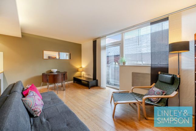 1-bed flat on 203, NEW YORK APARTMENTS, 1 CROSS YORK STREET, LEEDS, £105,000