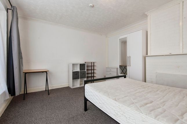 Room 1, 1, Trigg Terrace, Hertfordshire photo 2