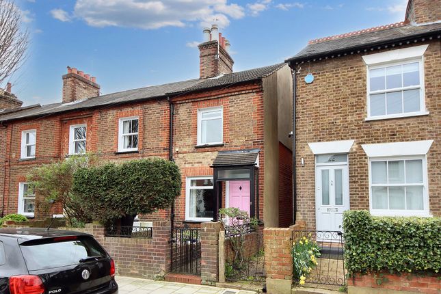 End terrace house for sale in Villiers Road, Watford