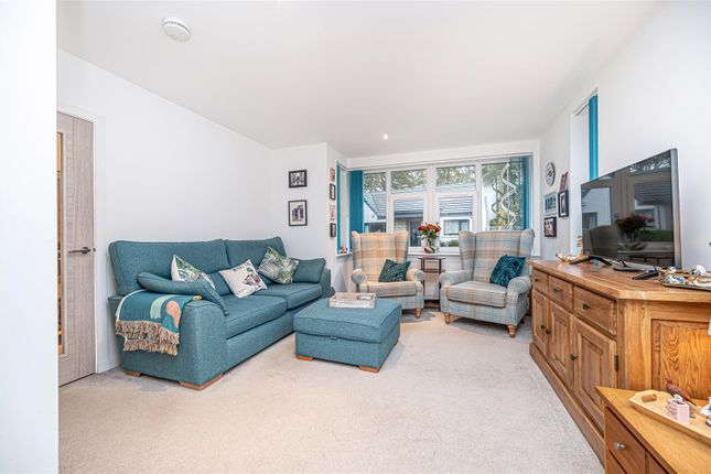 39, Sir Alan Smith Gardens, Kinross photo 3