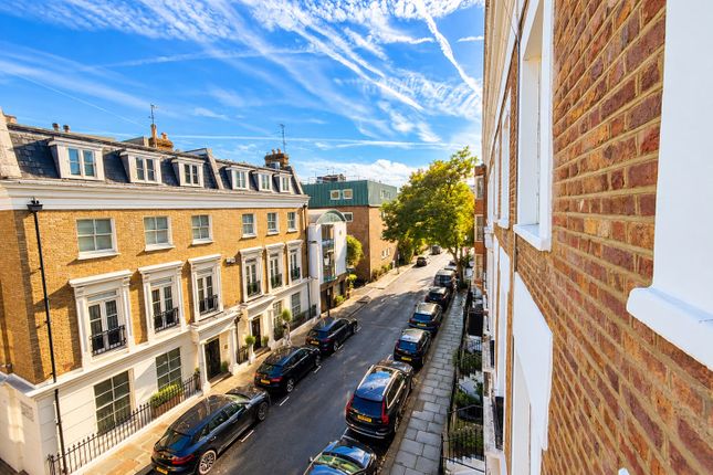 Danvers Street, London photo 2