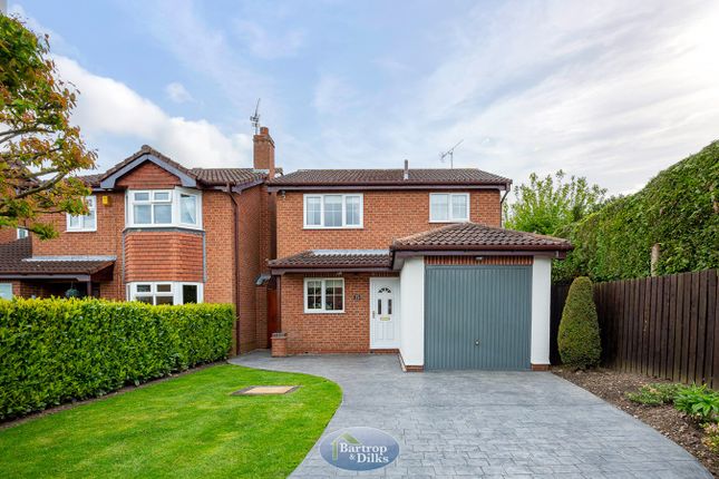 Thumbnail Detached house for sale in Meadow Drive, Worksop