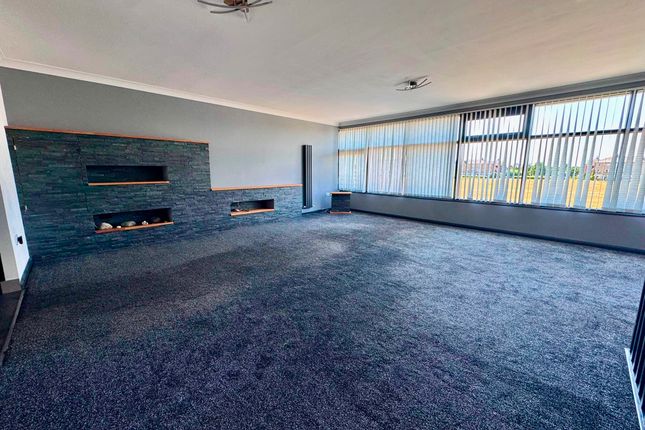 19 Witney Close, Ipswich photo 2