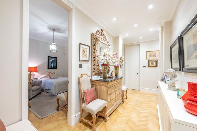 Flat for sale in Priory Mansions, 90 Drayton Gardens, London