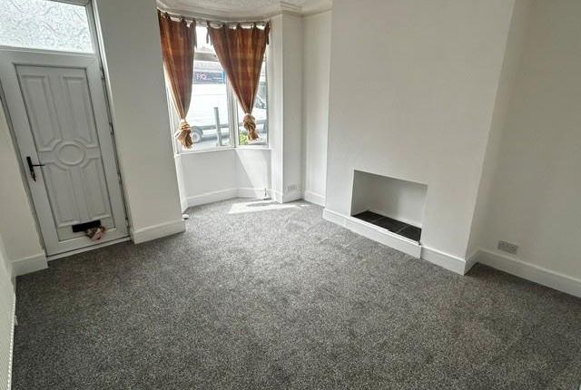 212, Wath Road, Mexborough photo 2