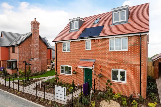 Taylor Wimpey - Friars Oak