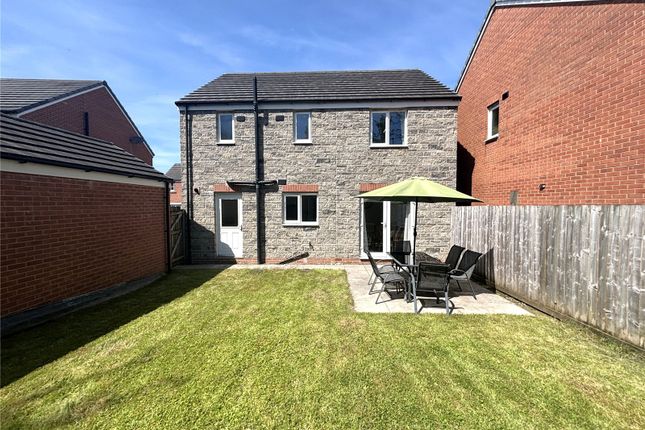 21, Maes Yr Odyn, Pembrokeshire photo 2