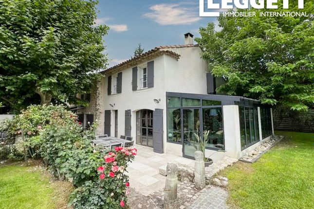 Thumbnail Villa for sale in Ventabren, Bouches-Du-Rhône, Provence-Alpes-Côte D'azur