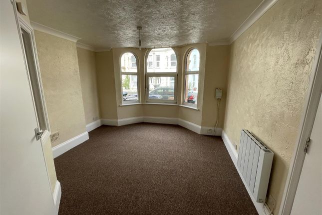 Flat 1, 44, New Road, Littlehampton photo 3