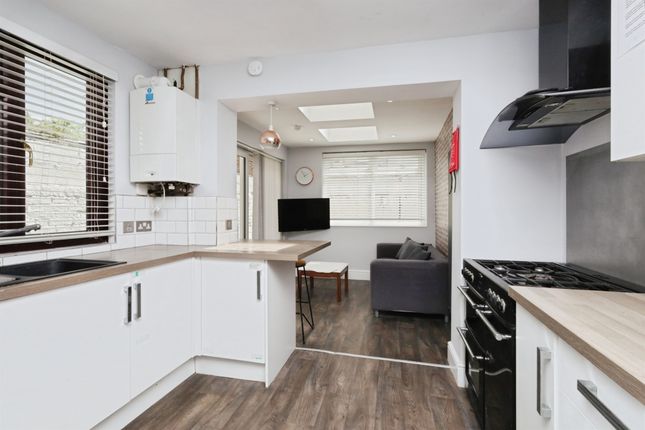 13, Whitley Road, Eastbourne photo 4