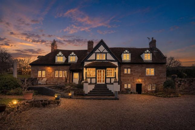 4-bed house on The Bothie, Botts Green, Birmingham, £900,000