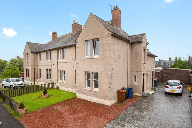 Thumbnail Flat for sale in 5 Mckinlay Terrace, Loanhead