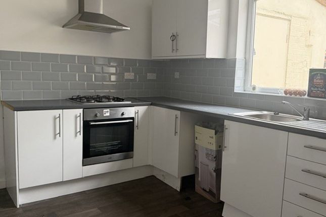 56 Victoria Road, Wigan photo 5