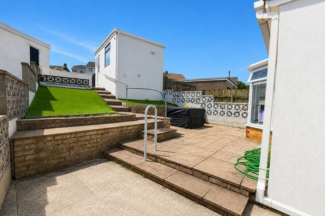 16, Southgate Avenue, Pontyclun photo 2