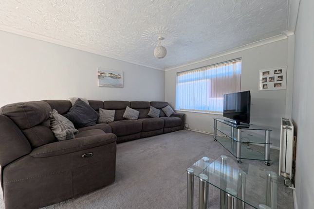 Calder Road, Poole photo 2