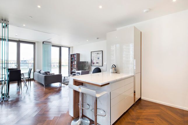 Thumbnail Flat for sale in Capital Building, Embassy Gardens, London