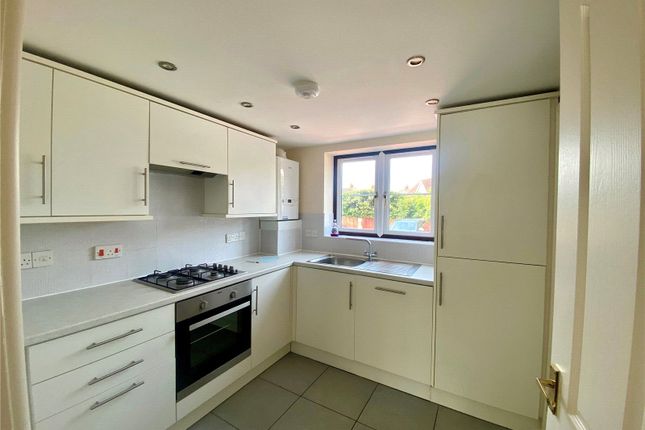 1 Heather Cottages,, Southampton Road, Hampshire photo 2