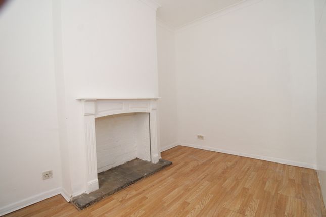 87, Harcourt Street, Luton photo 2