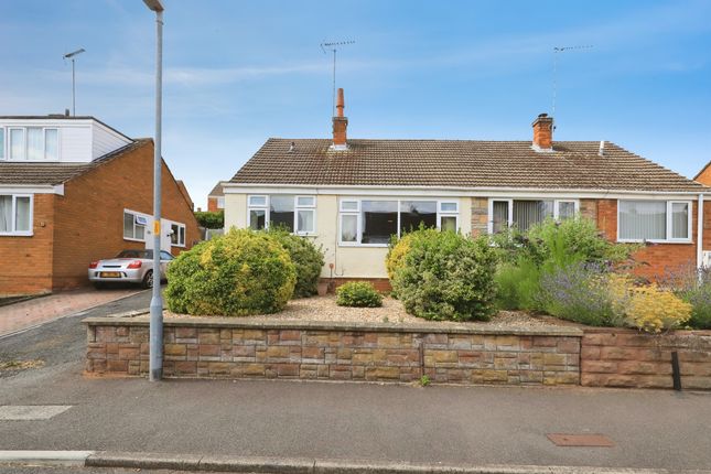 2-bed house on 8, Dunnington Avenue, Kidderminster, £220,000