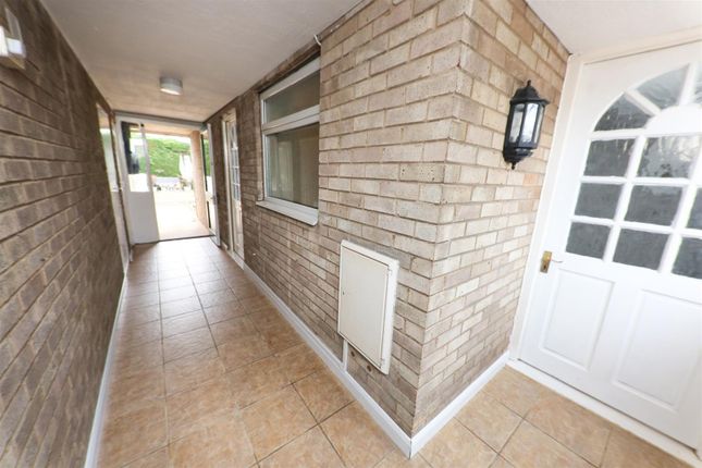 6, Minster Close, Doncaster photo 4